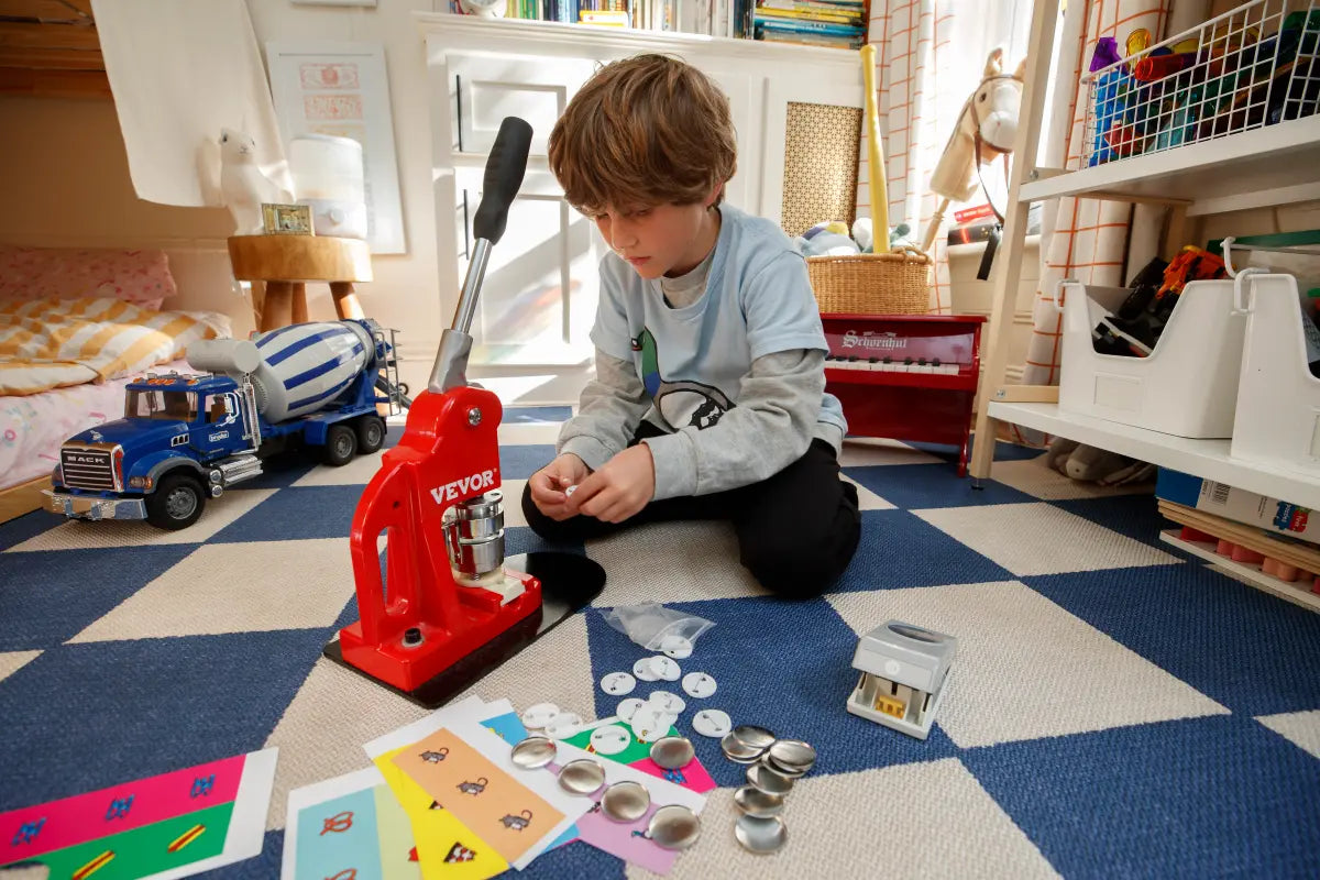 Pin button set | BY LINUS